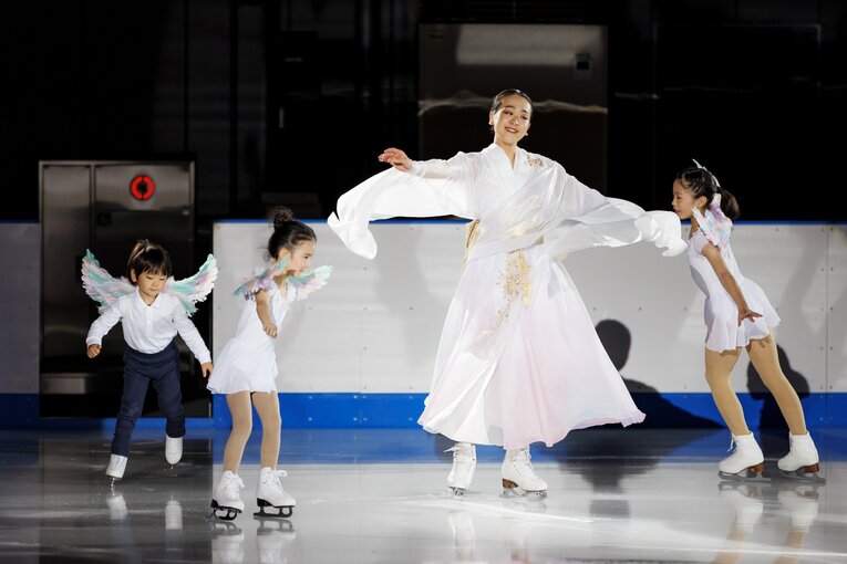「MAO RINK」オープニングイベントに登場した浅田真央　©Kiichi Matsumoto