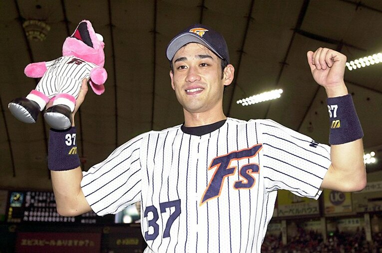 現役時代の石本努氏。現在は日本ハムでプロスカウト（スコアラー）としてチームを支えている ／ photograph by Sankei Shimbun