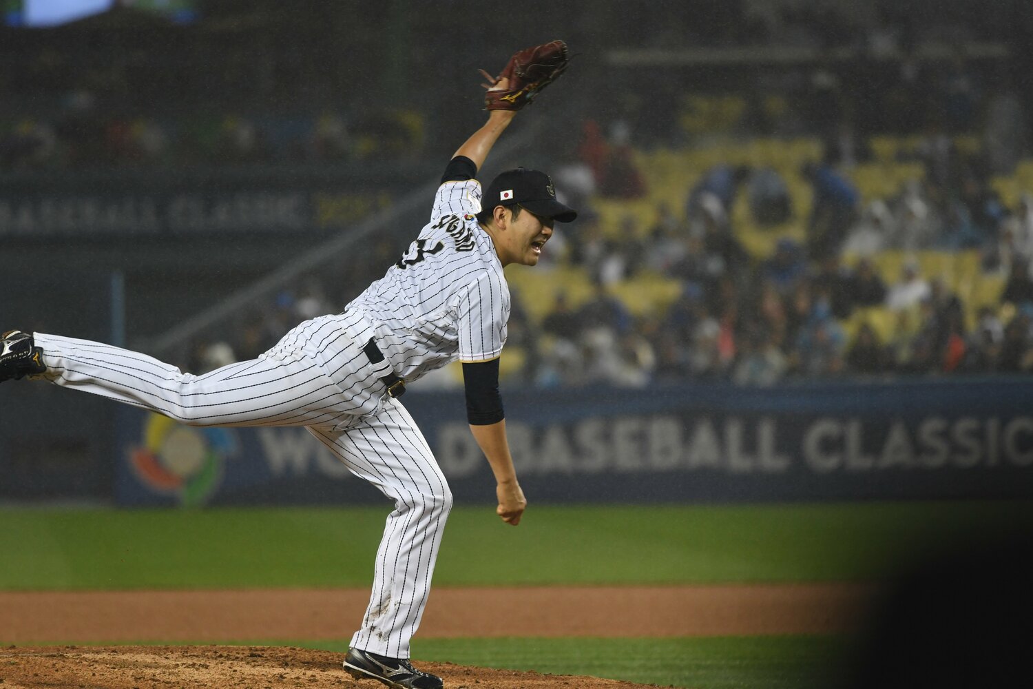 2017年のWBCでは日本代表として活躍を見せた菅野　©BUNGEISHUNJU