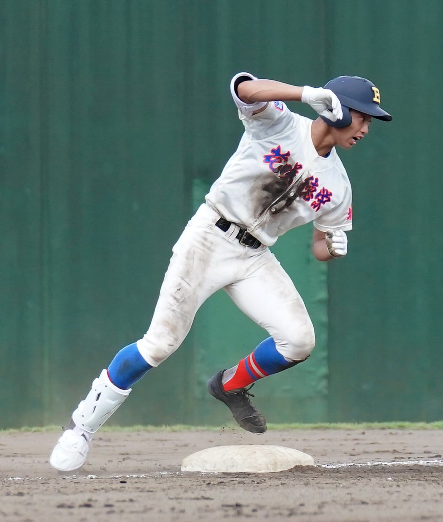 ドラフト目玉ベスト3 捕手編(2)花咲徳栄高・味谷大誠(180cm81kg・右投右打) ©Sankei Shimbun