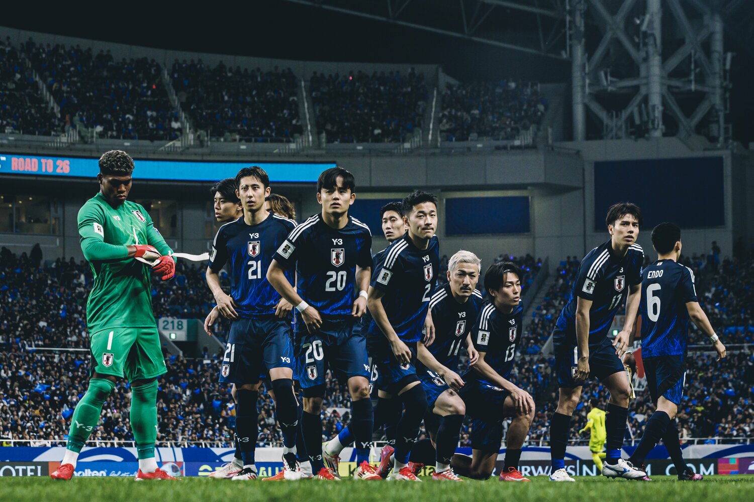 浅野は日本代表の近況もできる限りチェックしているという　©Kiichi Matsumoto