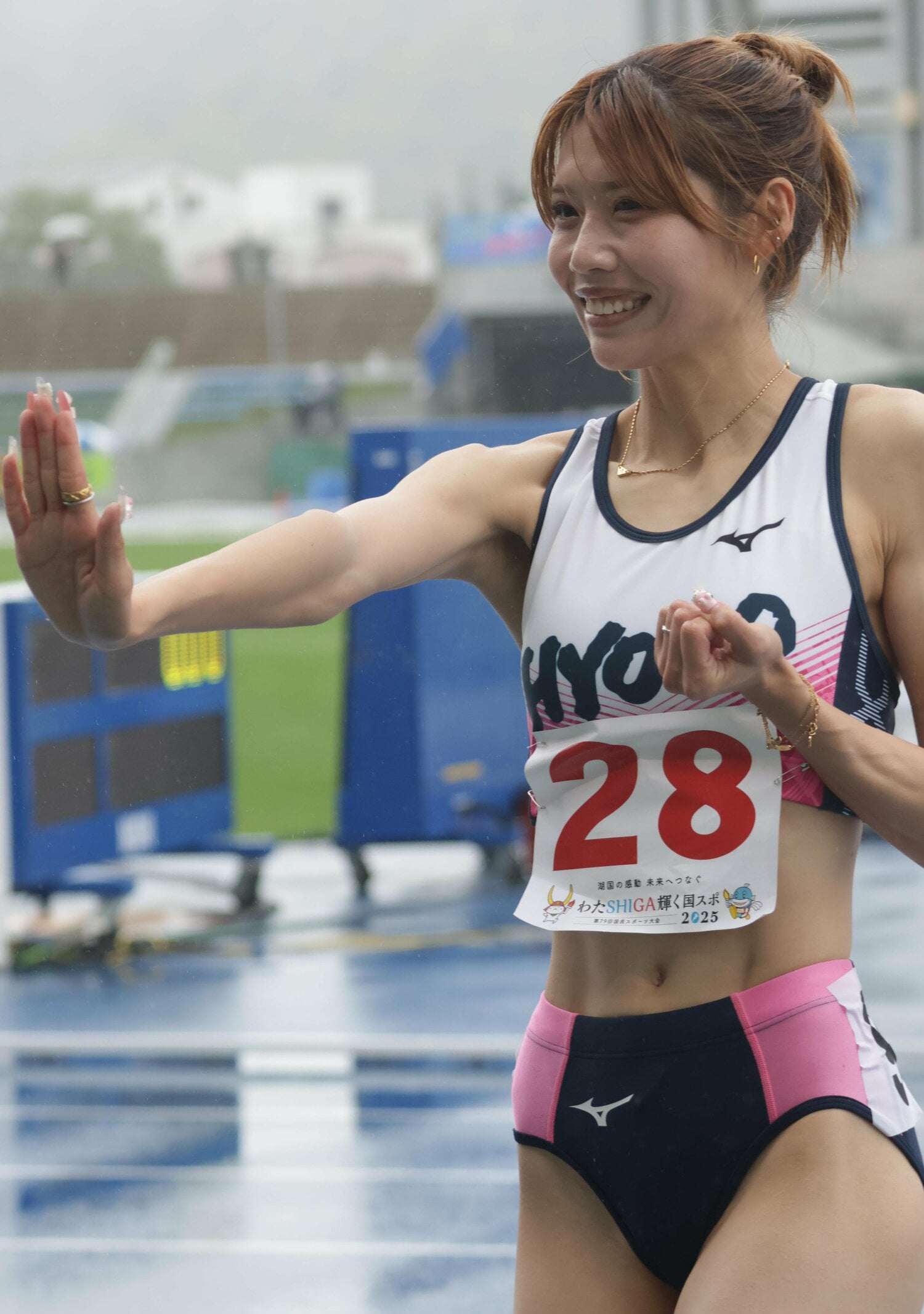 10月の国スポでは兵庫代表として専門外の100mに出場した中島　©AFLO