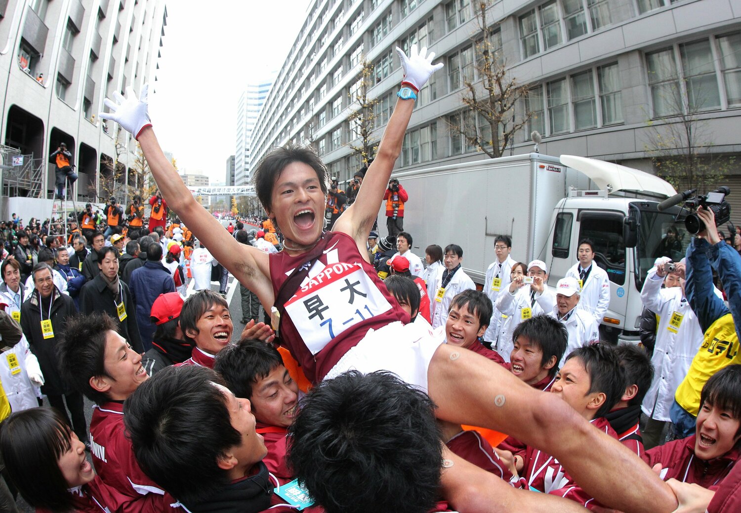 写真は早稲田大が最後に優勝した2011年大会。これまでに総合優勝は13回　©JIJI PRESS