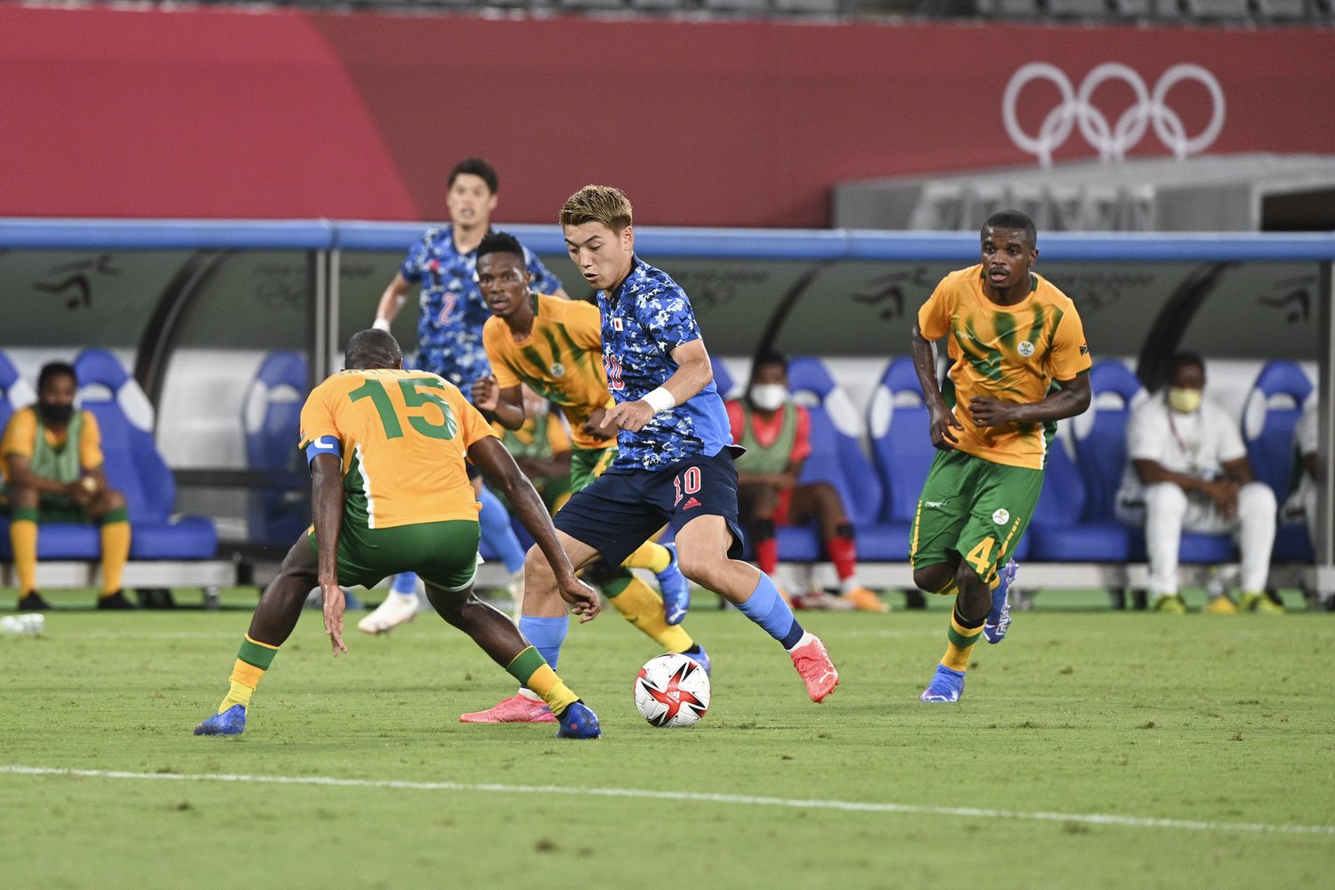 ©Asami Enomoto/JMPA