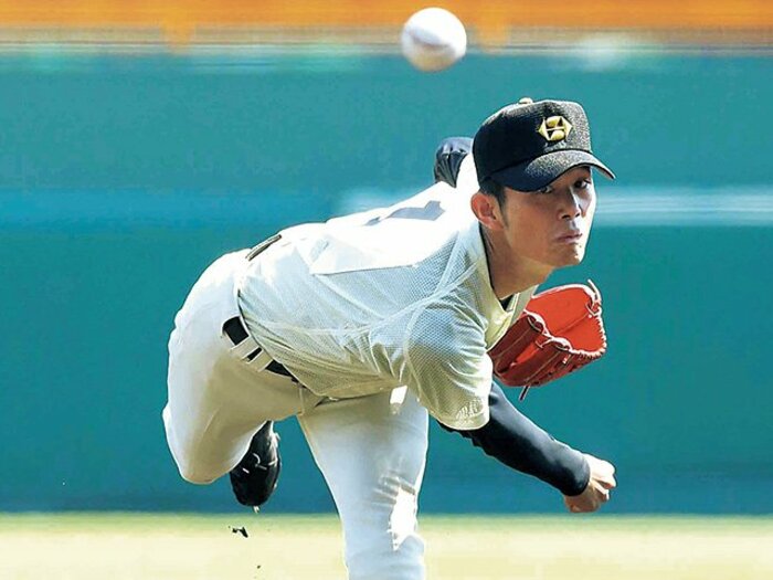 今夏のビッグ3をも上回る、作新学院エースの台頭。~制球難に苦しみ、本格デビューはこの夏。~<Number Web> photograph by NIKKAN SPORTS