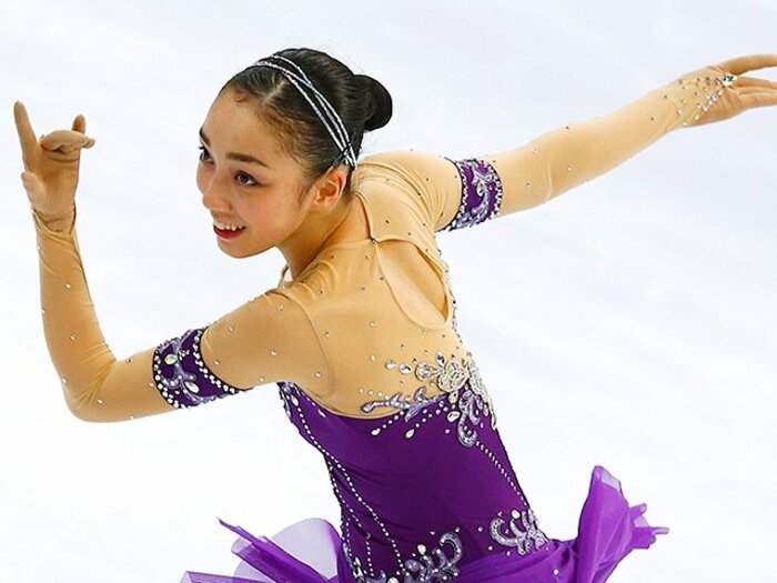 フィギュア日本女子がロシア杯優勝。Jr王者・本郷理華は勝負強い18歳。＜Number Web＞ photograph by AP/AFLO