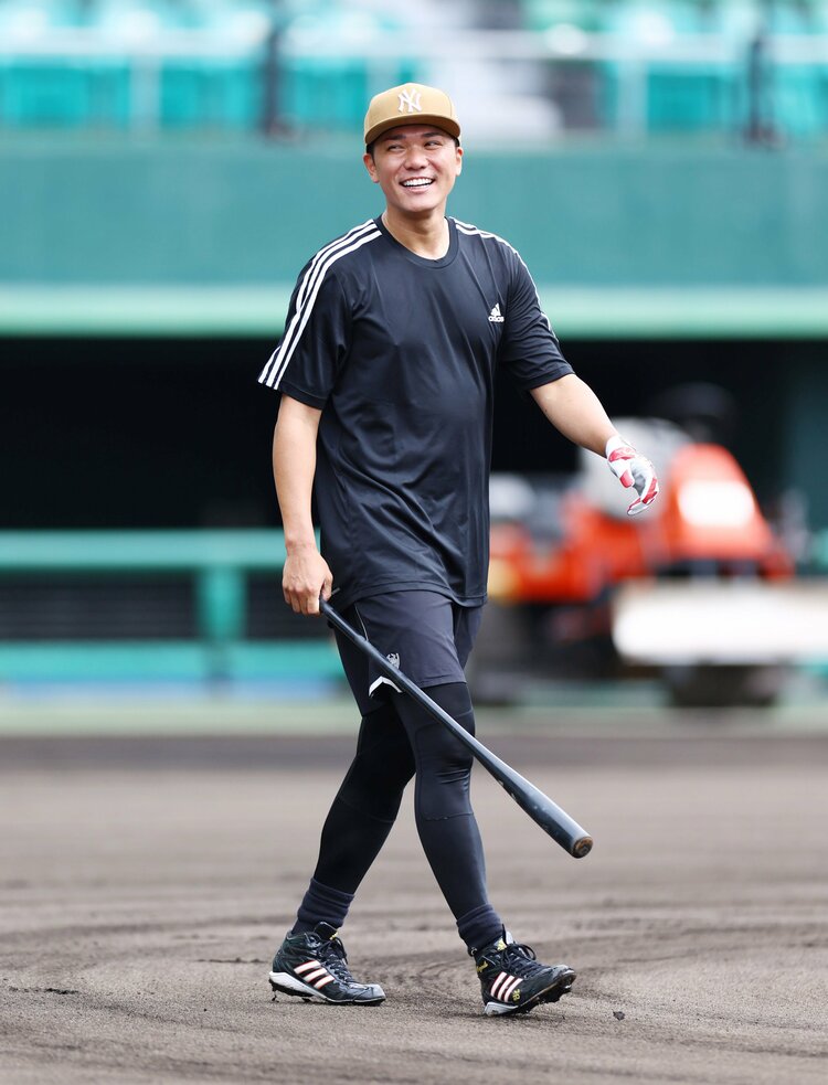 トレーニングジャージ ジャイアンツ 巨人 坂本勇人 - 野球