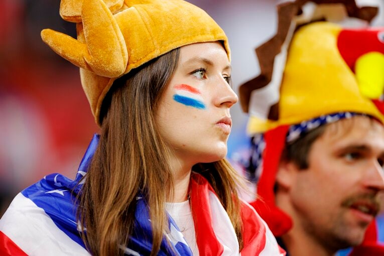 カタールW杯の女性サポーター　©Kiichi Matsumoto/JMPA