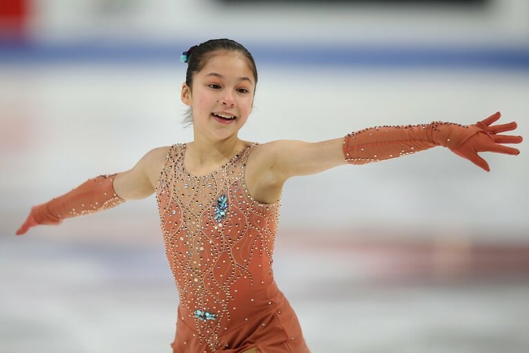 【フィギュアスケート：レア写真】2019年のアリサ・リュウ（当時14歳。写真は右に続きます）　©Getty Images