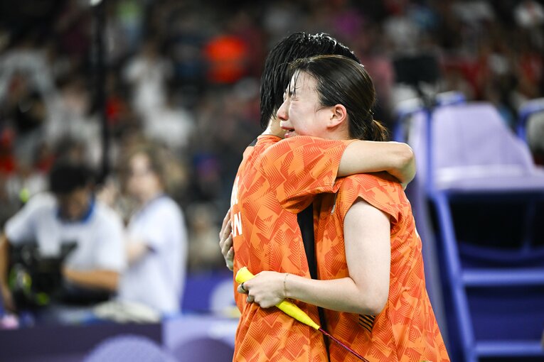 勝利の瞬間、感極まるわたがしペア　©Asami Enomoto/JMPA