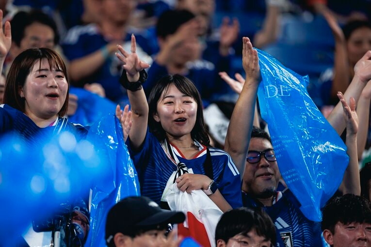 何度でも見たい…チュニジア戦、日本代表ゴールラッシュの連続写真を全部見る（画像は右に続きます）　©Kiichi Matsumoto/JMPA