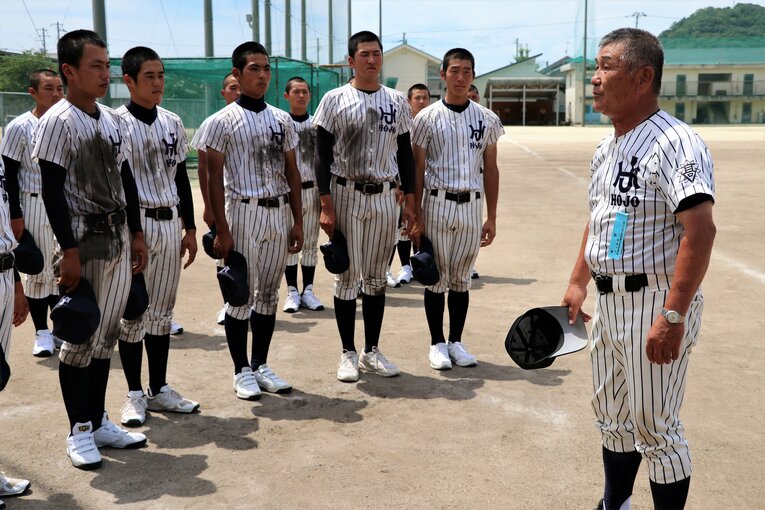 昨夏の愛媛大会敗退後に行われたラストミーティング ©Ichiro Sugino