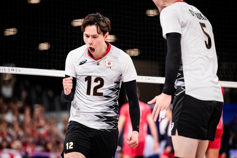 パリ五輪予選ラウンドvsアメリカ　©︎Volleyball World