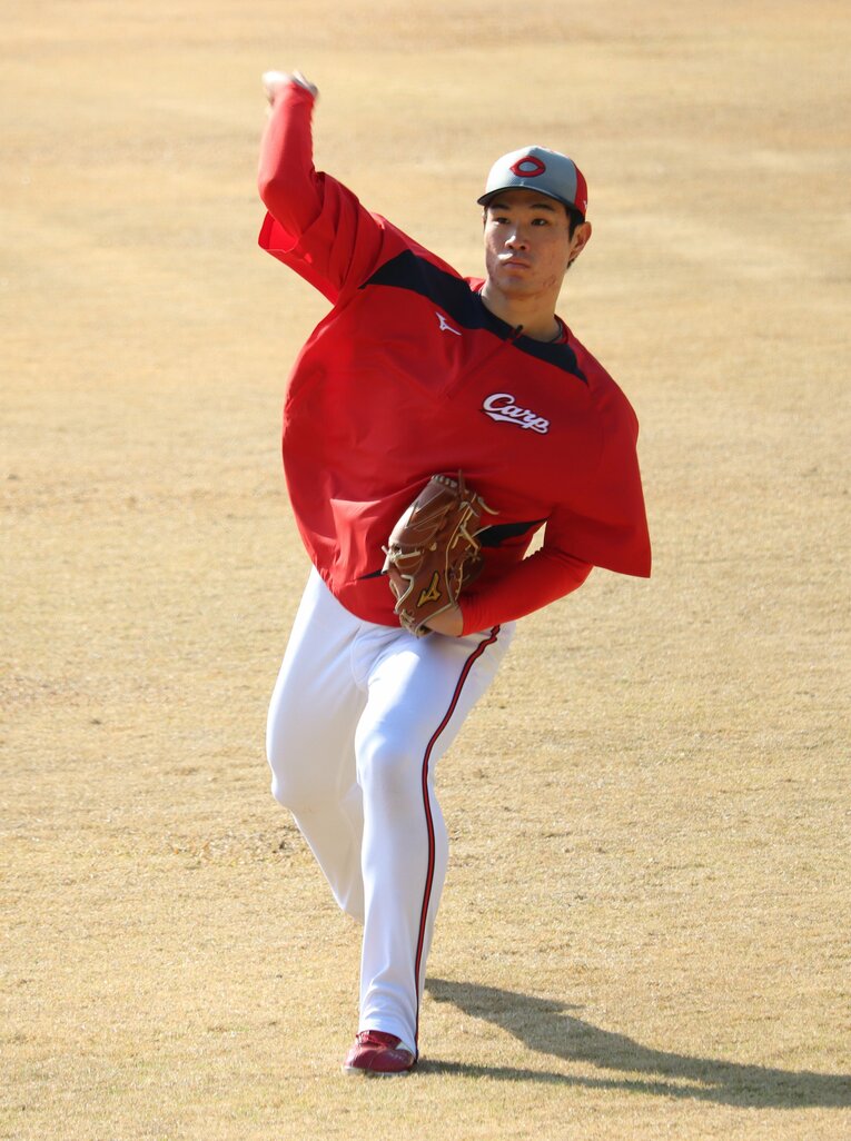 松坂大輔の教えを受け、さっそく行った投げ込みが注目された斉藤優汰　©JIJI PRESS