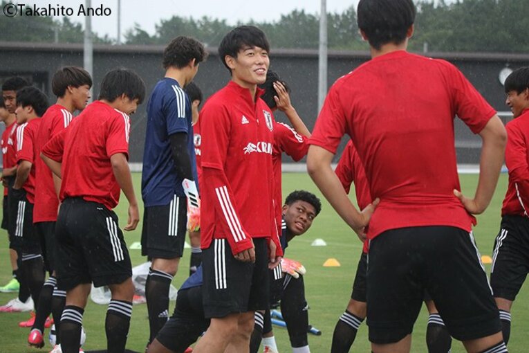 世界を、久保建英を追う新鋭の挑戦。来年U-20W杯へ、キーマンは誰に？(2)