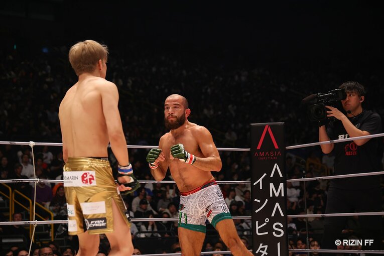 朝倉海vsフアン・アーチュレッタ　©RIZIN FF