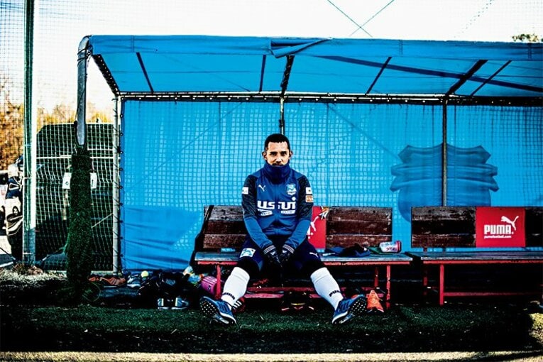 伊東輝悦 ／ photograph by Atsushi Kondo