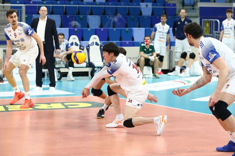 サーブレシーブにも磨きをかけてきた石川　©︎Powervolley Milano