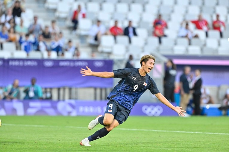 パラグアイ戦で2ゴールを決めた藤尾翔太　©Takuya Nakachi/JMPA