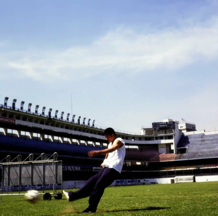 【Numberが激写！ギラギラしたカズの秘蔵写真／15枚超】©Sports Graphic Number