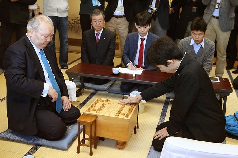 加藤－藤井の竜王戦6組ランキング戦　©Kyodo News