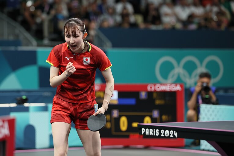 パリ五輪、利き腕に負傷を抱えながらシングルス3位決定戦に臨んだ早田　©Kaoru Watanabe/JMPA