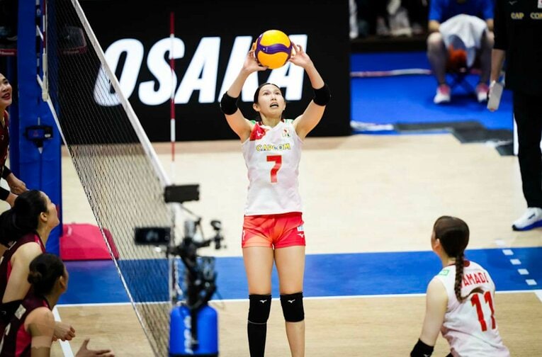栄絵里香（VNLタイ戦）　©︎Volleyball World