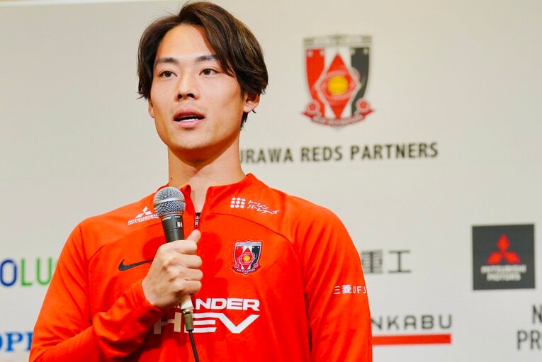 FC東京から移籍の渡邊凌磨　©Atsushi Iio