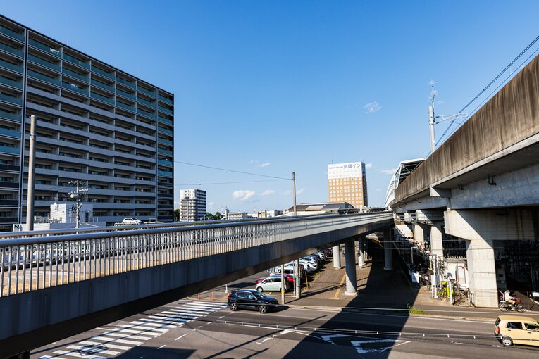 ヤクルト二軍が引っ越し予定…つくばエクスプレス愛用者の“ナゾの終着駅”「守谷駅」には何がある？ 茨城の街で人口が増え続けてきた事情(15)