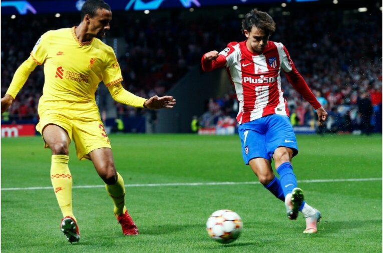 CLで南野拓実はベンチだったけど… 間近で笑うサラー、クロップvsシメオネを撮影したカメラマンが見た「名将の駆け引き」(25)