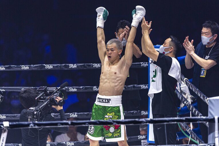 試合開始直前の那須川天心　©Takuya Sugiyama