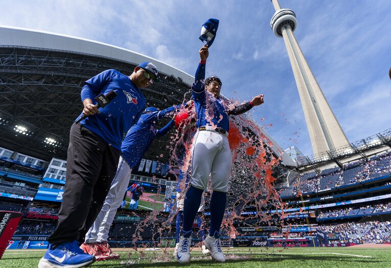 果たして岡本と同僚となる日は来るか　©Getty Images