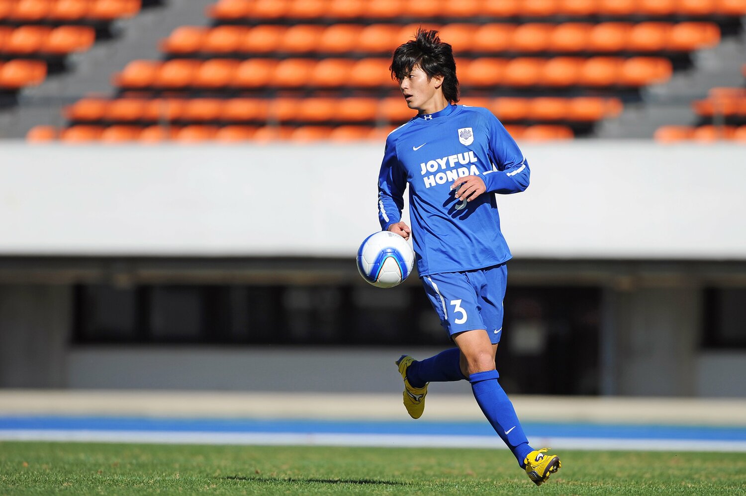 筑波大学時代の谷口彰悟（2011年）©AFLO