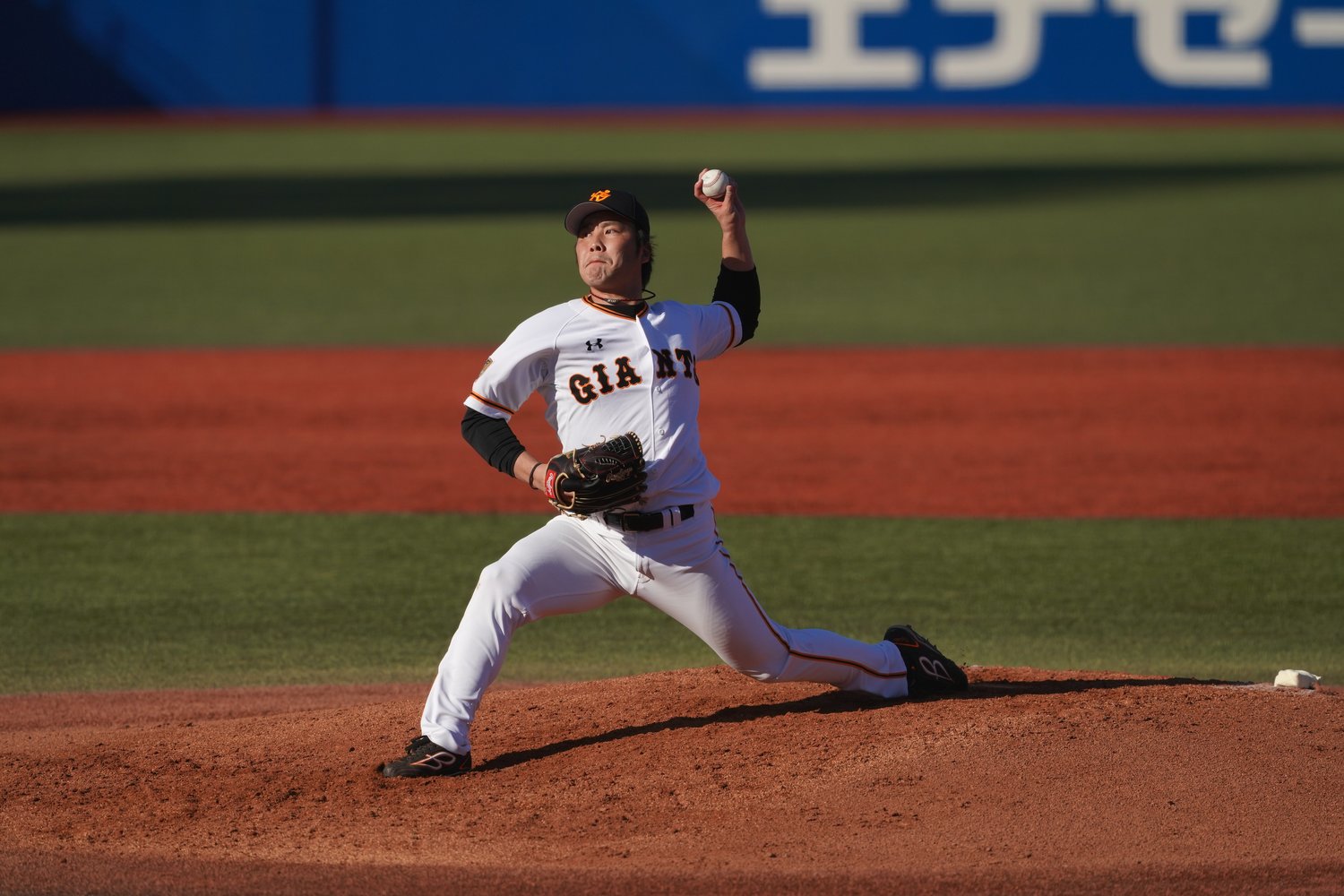 無安打、2三振に抑えた藤岡 (C)Hideki Sugiyama