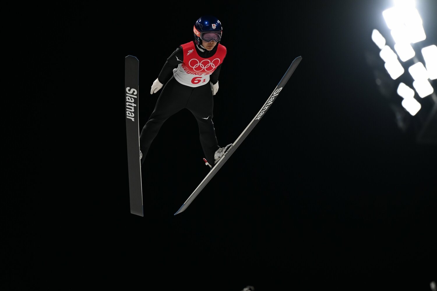 高梨は5日のノーマルヒルと同じスーツを着用したにも関わらず、規定違反となってしまった　©Naoya Sanuki/JMPA