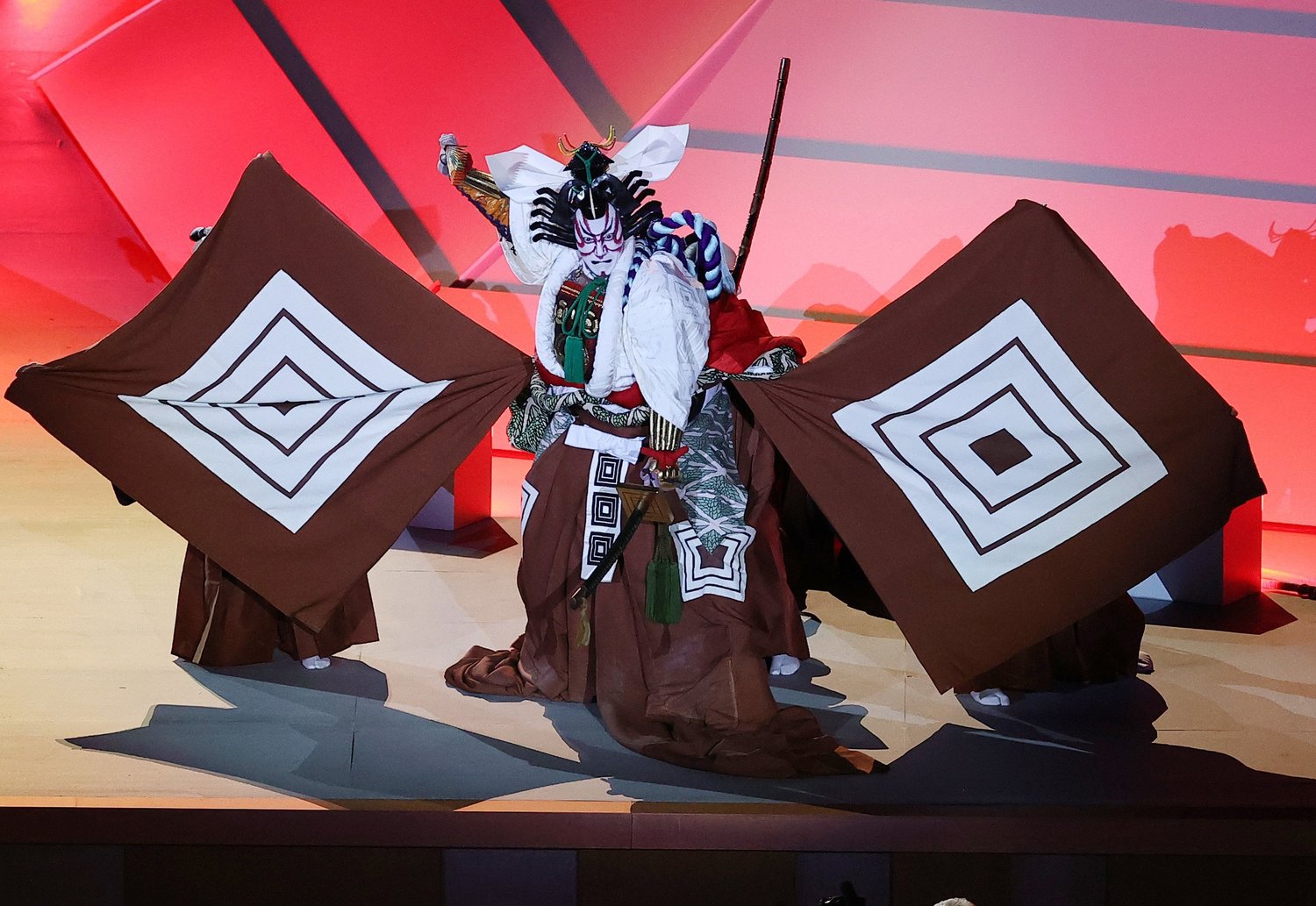 市川海老蔵が披露した『暫（しばらく）』　©JIJI PRESS