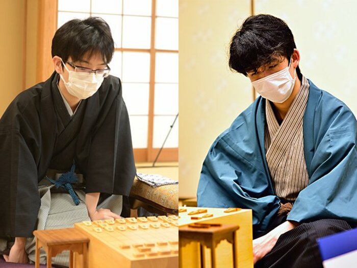 藤井聡太二冠にそびえる豊島将之竜王の壁　衝撃の逆転負けと“貴族”が語った「評価値ディストピア」＜Number Web＞ photograph by 日本将棋連盟