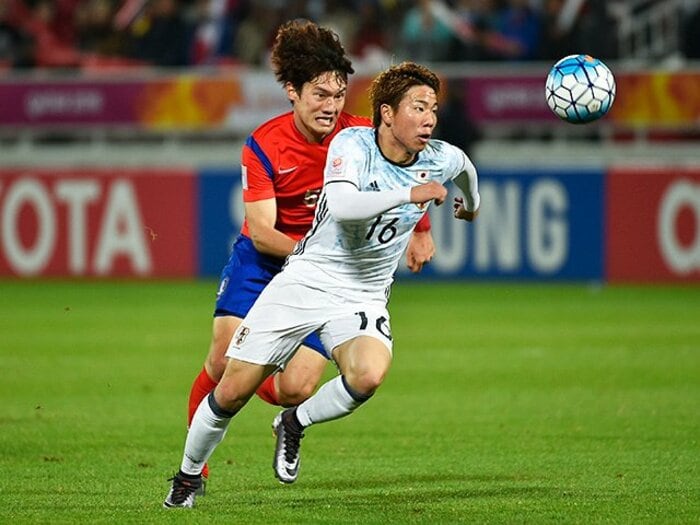 「FWの自信」を取り戻した浅野拓磨。決勝2ゴールの伏線は“あのプレー”。<Number Web> photograph by Takuya Sugiyama