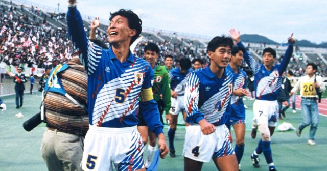 Jリーグチップス カード ラモス瑠偉、中山雅史(ゴン中山) Jリーグチップス カード ラモス瑠偉、中山雅史(ゴン中山) Amazon.co.jp