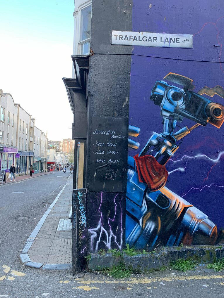 オシャレなブライトンの町並み　©Yoichi Igawa　