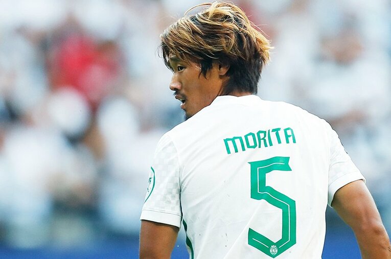 CLで奮闘するスポルティングの守田英正 ／ photograph by Daisuke Nakashima