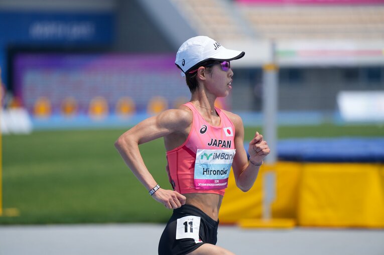 翌日の再レースは打って変わって快晴に　©Satoshi Wada