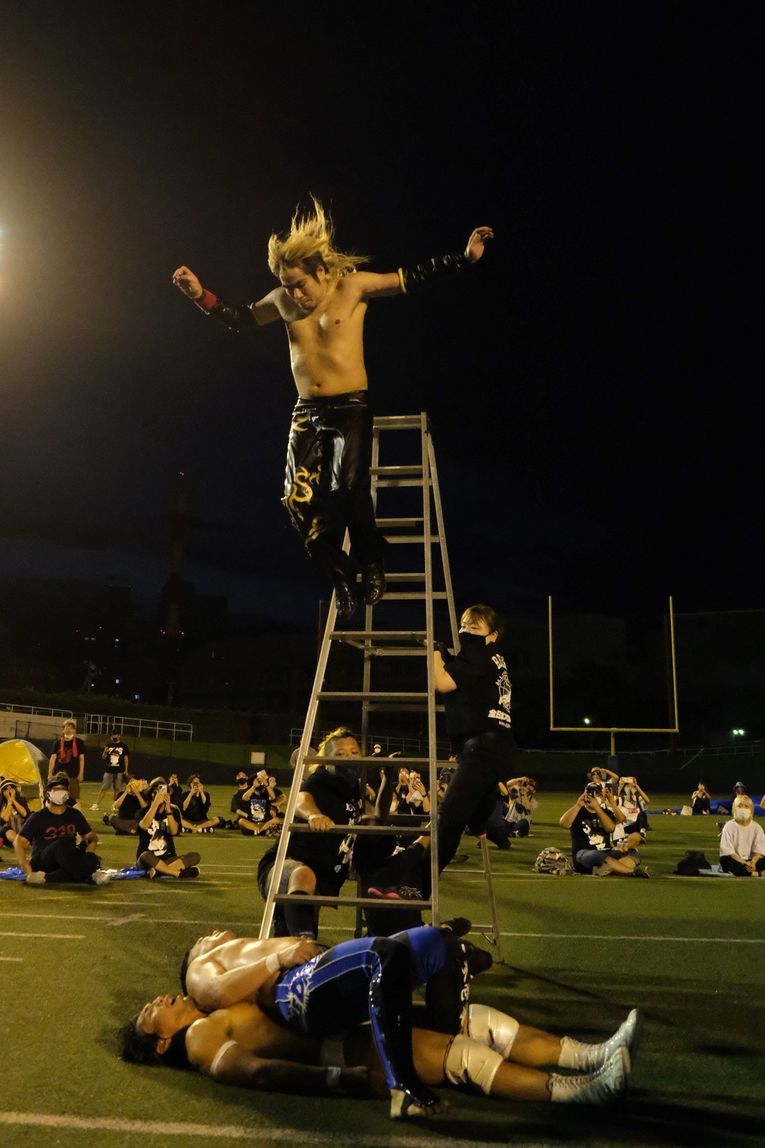 佐藤光留プロデュース『真夏の変態祭り』で諏訪魔に大仁田、鈴木みのるも大暴れ！ 灼熱の旧川崎球場で“1日6試合”の佐藤が感じたのは…？(23)