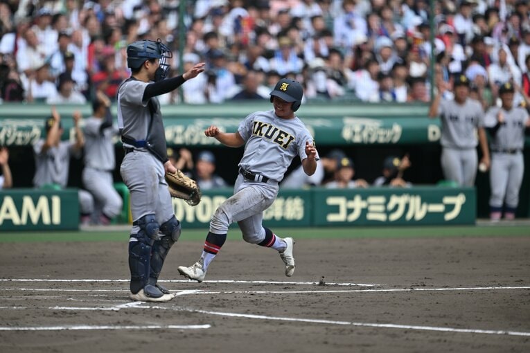 「状態が上がり切らなかった」という夏の甲子園だが、決勝の慶応高戦では4打数2安打1得点と活躍　©Hideki Sugiyama