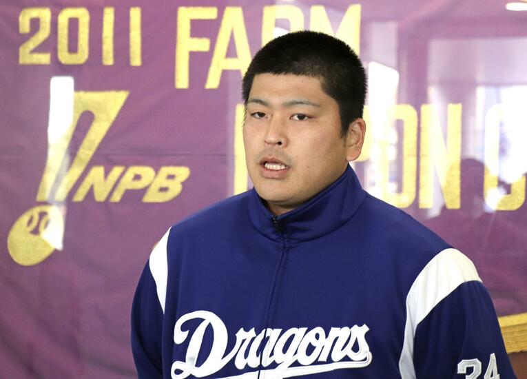 警察に被害届を提出し、民事訴訟の手続きを進める中日・福敬登 ©KYODO