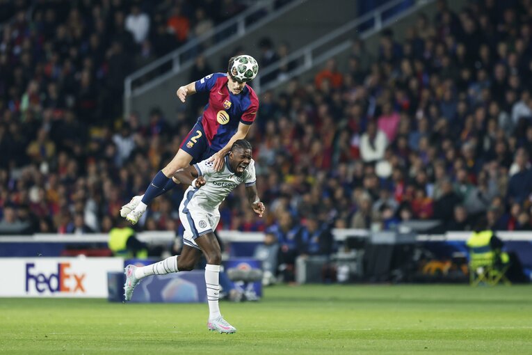 CBのクバルシも18歳でバルサのレギュラーを掴んだ　©Daisuke Nakashima