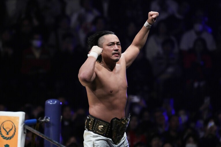 ファンの声援に応える後藤洋央紀　©Essei Hara