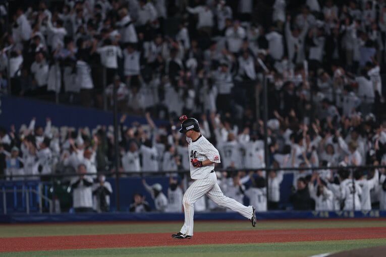 【幕張の奇跡プレイバック】「あの歓声は忘れられない」と藤岡は言う　©Chiba Lotte Marines
