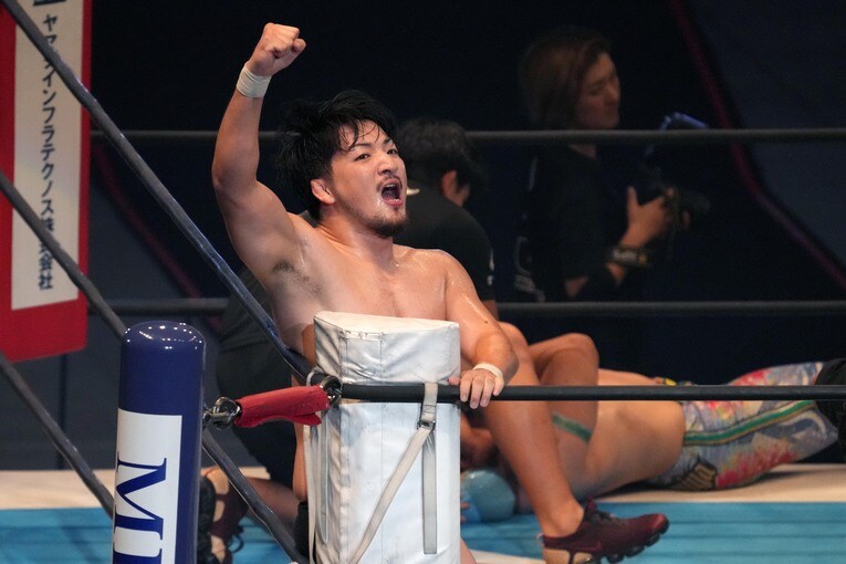 清宮海斗にフォール勝ちした成田蓮