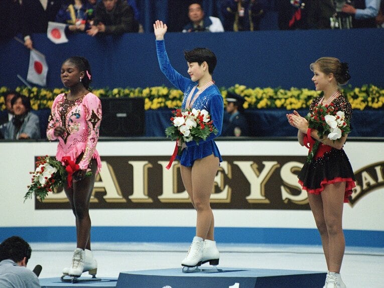 1994年の世界選手権。3位のボナリーに笑顔はなかった　©Getty Images